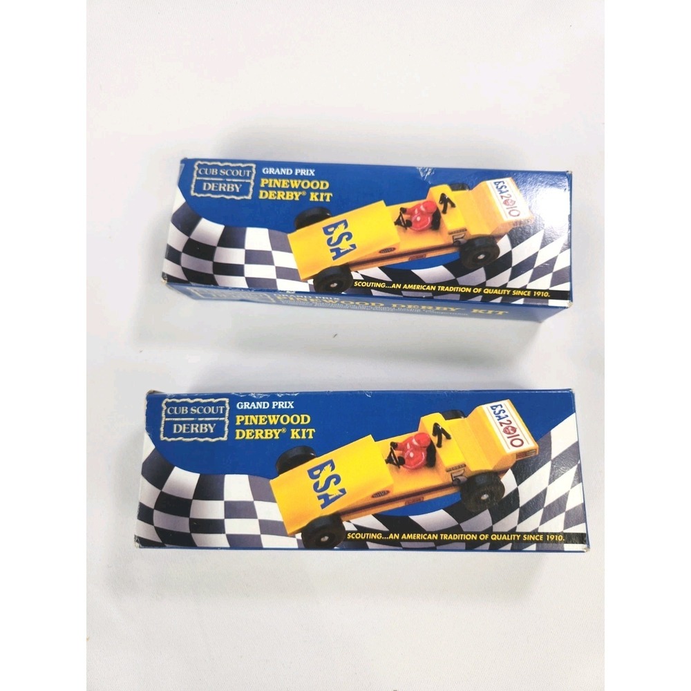 2 Cub Scout Pinewood Derby Car Kit‎ 2010 The Official BSA Grand Prix Open Box